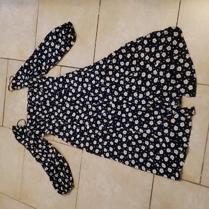 Frnch floral dress size small